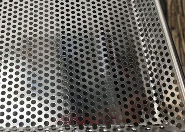 좋은 가격 관통되는 18x26 인치 오븐 굽기 쟁반 탈수기 메시 쟁반 304를 금속을 붙이십시오 온라인으로