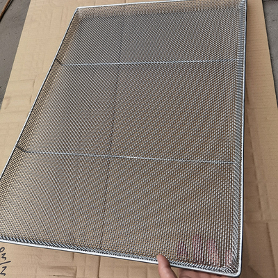 좋은 가격 내구성 660mm x 450mm 스테인리스 스틸 304 와이어 메시 트레이 베이킹 건조 냉각 식품 산업 온라인으로